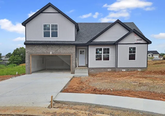 Photo 1 of Sale Pending at 119 Kingston Ct, Oak Grove, KY 42262 | MLS# 26018419 | Listing updated on 2026-08-04
