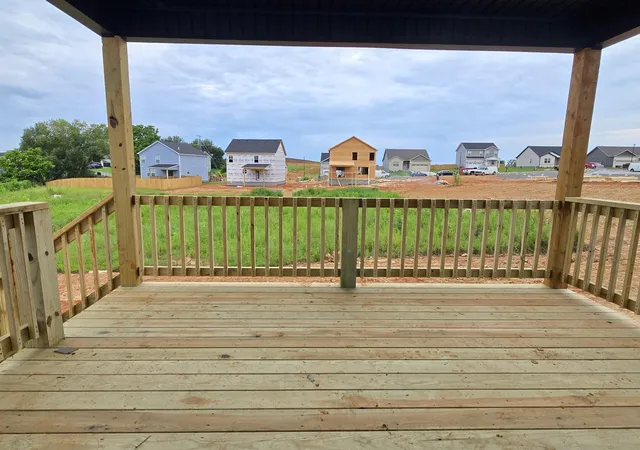 Photo 3 of Sale Pending at 119 Kingston Ct, Oak Grove, KY 42262 | MLS# 26018419 | Listing updated on 2026-08-04