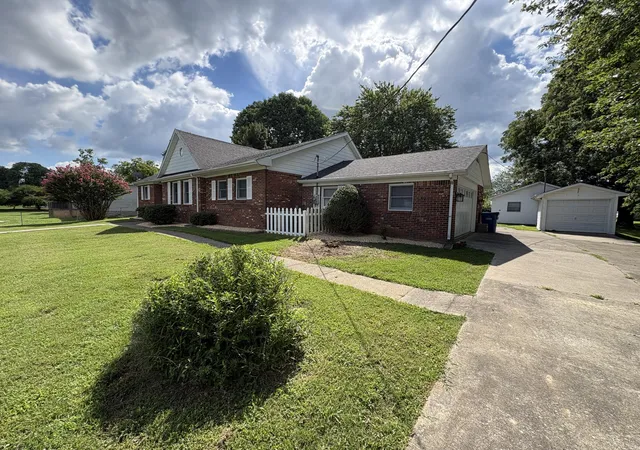 Photo 2 of Single family home for sale at 123 Willett St, Fancy Farm, KY 42039 | MLS# 26018344 | Listing updated on 2026-09-01