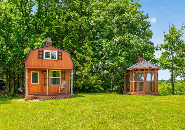 2nd image of 792 Hopewell Rd, Harrodsburg, KY 40330 | MLS# 26018340