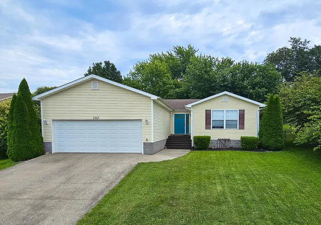 Photo 1 of Single family home for sale at 102 Fox Chase, Danville, KY 40422 | MLS# 26019026 | Listing updated on 2026-09-09