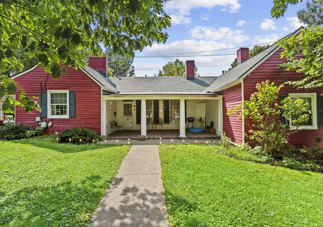 Photo 2 of Multi family home for sale at 209 S 1st Street, Nicholasville, KY 40356 | MLS# 26018793 | Listing updated on 2026-08-04