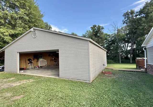 Photo 3 of Single family home for sale at 1443 Burnetts Chapel Rd, Farmington, KY 42040 | MLS# 26018790 | Listing updated on 2026-08-12