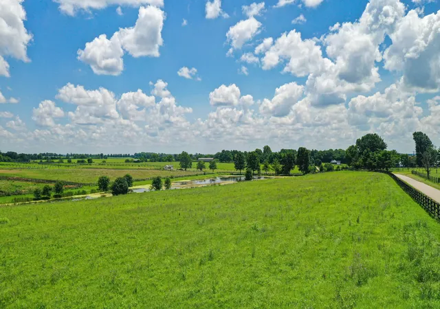 Photo 2 of Land for sale at 1 Glenn Rd, Paris, KY 40361 | MLS# 26018547 | Listing updated on 2026-08-03