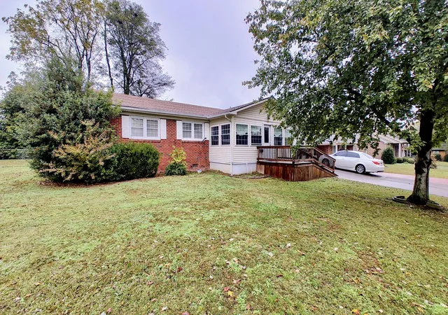 Photo 2 of Single family home for sale at 410 Pecan Dr, Clinton, KY 42031 | MLS# 26018965 | Listing updated on 2026-09-09