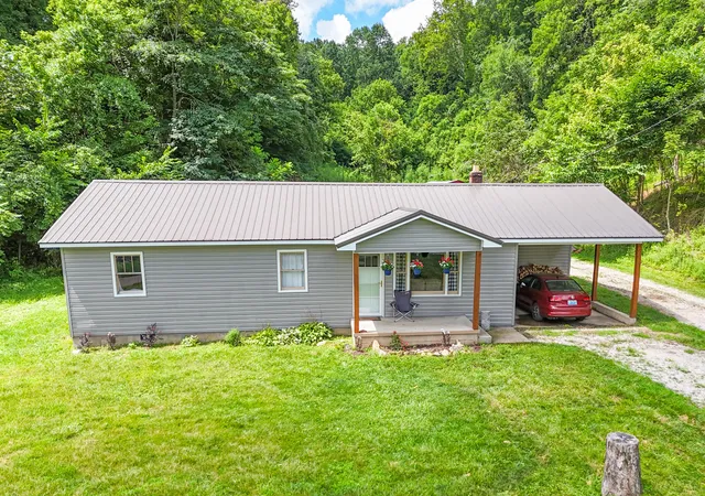Photo 2 of Single family home for sale at 90 Trevor Ln, Burkesville, KY 42717 | MLS# 26018514 | Listing updated on 2026-09-05