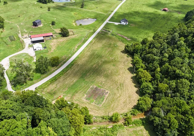 Photo 4 of Single family home for sale at 90 Trevor Ln, Burkesville, KY 42717 | MLS# 26018514 | Listing updated on 2026-09-05