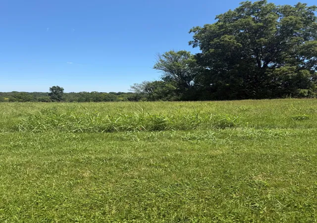 Photo 3 of Land for sale at 405 Arrowhead Springs Ln, Versailles, KY 40383 | MLS# 26018540 | Listing updated on 2026-09-01