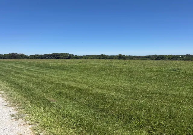 Photo 4 of Land for sale at 405 Arrowhead Springs Ln, Versailles, KY 40383 | MLS# 26018540 | Listing updated on 2026-09-01