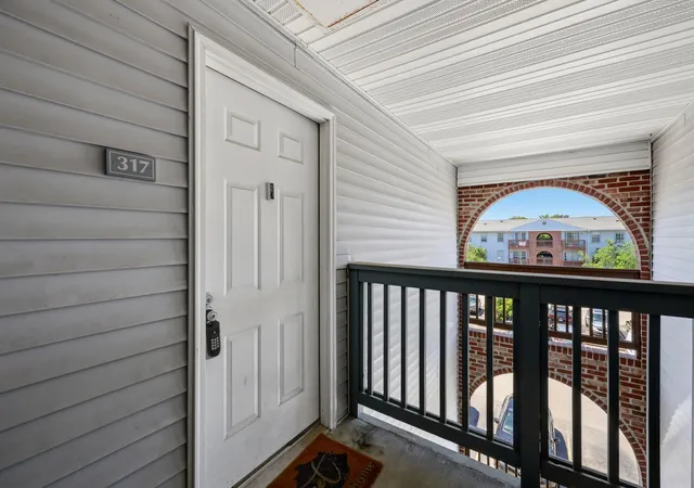 Photo 3 of Condo for sale at 251 Simpson Ave #317, Lexington, KY 40504 | MLS# 26018539 | Listing updated on 2026-07-31