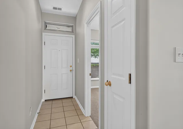 Photo 3 of Sale Pending at 2593 Spring Valley Loop, Lexington, KY 40511 | MLS# 26018617 | Listing updated on 2026-09-03