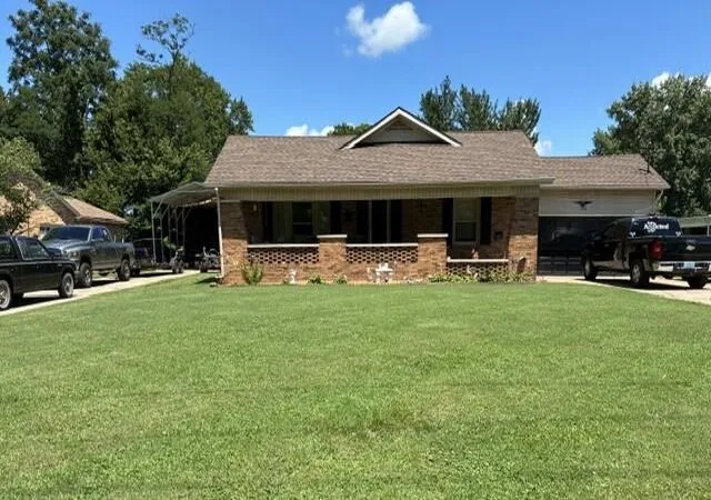 Photo 1 of Single family home for sale at 1306 S 10th Street, Mayfield, KY 42066 | MLS# 26018626 | Listing updated on 2026-09-14