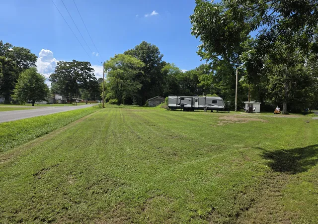 Photo 1 of Land for sale at 31 E 1st Street, Gilbertsville, KY 42044 | MLS# 26018751 | Listing updated on 2026-07-16