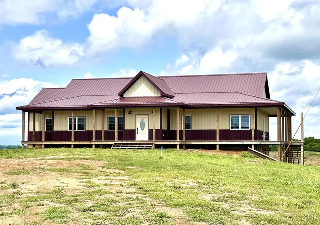 Single family home for sale at 1502 Cane Run Rd, Carlisle, KY 40311 | MLS# 26018586