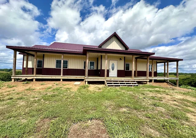 Photo 2 of Single family home for sale at 1502 Cane Run Rd, Carlisle, KY 40311 | MLS# 26018586 | Listing updated on 2026-07-23