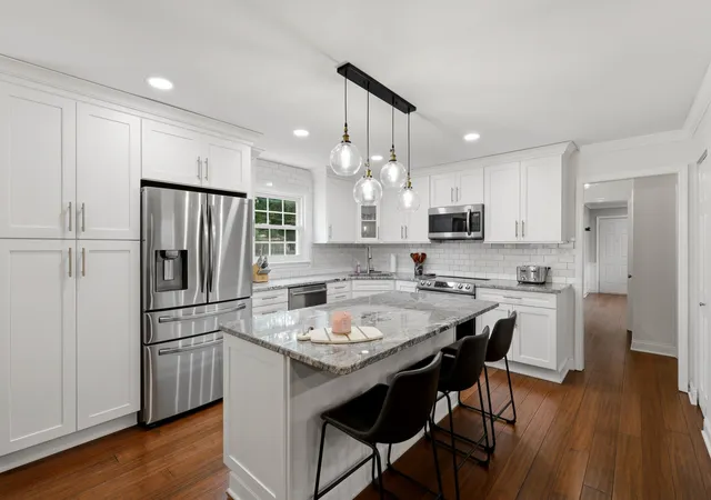 Photo 2 of Single family home for sale at 933 Witthuhn Way, Lexington, KY 40503 | MLS# 26018631 | Listing updated on 2026-09-03
