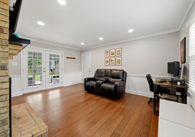 Photo 3 of Single family home for sale at 933 Witthuhn Way, Lexington, KY 40503 | MLS# 26018631 | Listing updated on 2026-09-03
