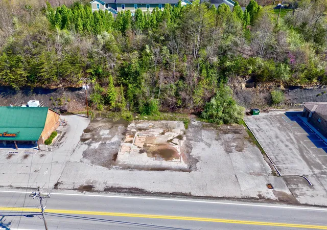 Photo 4 of Land for sale at 629 Prestonsburg St, West Liberty, KY 41472 | MLS# 26019286 | Listing updated on 2026-07-21