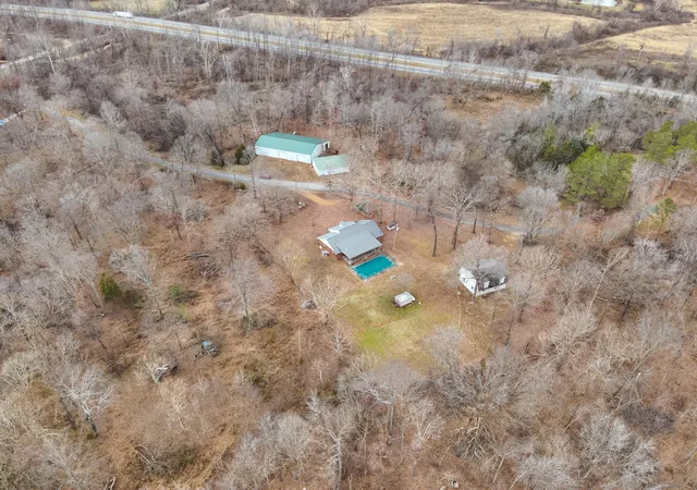 Photo 2 of Single family home for sale at 178 Lawson Ln, Benton, KY 42025 | MLS# 26018883 | Listing updated on 2026-08-31