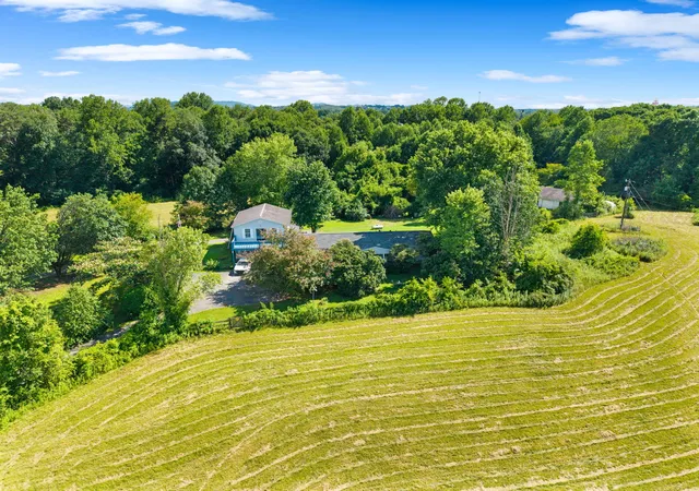 Photo 3 of House for sale at 2792 N Highway 1223, Corbin, KY 40701 | MLS# 26018692 | Listing updated on 2026-07-16