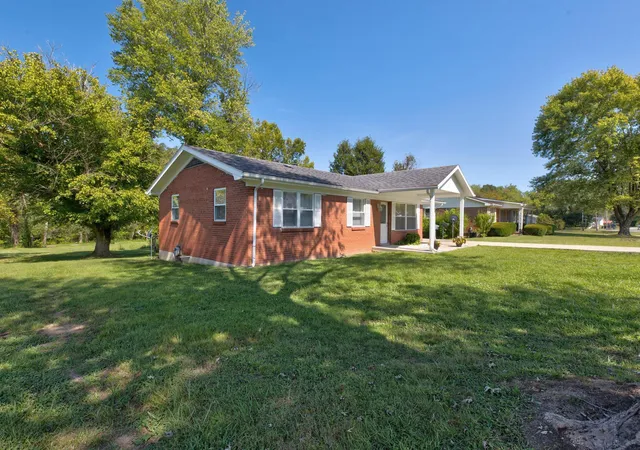 Photo 3 of Single family home for sale at 91 1st Street, Clay City, KY 40312 | MLS# 26018853 | Listing updated on 2026-07-21
