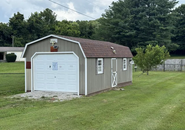 Photo 24 of Single family home for sale at 755 Barnesburg Rd, Somerset, KY 42503 | MLS# 26018698 | Listing updated on 2026-07-16