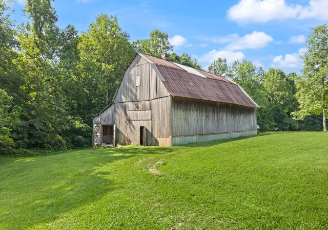 Photo 3 of Single family home for sale at 1310 Hopefull School Rd, Nancy, KY 42544 | MLS# 26018851 | Listing updated on 2026-09-02