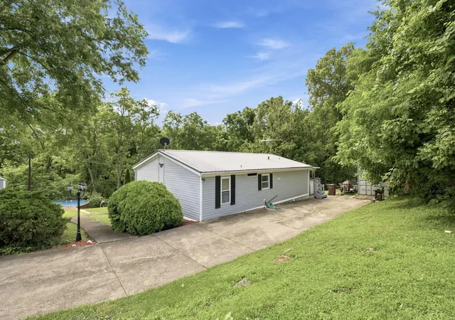Photo 36 of Single family home for sale at 203 College St, Sadieville, KY 40370 | MLS# 26018728 | Listing updated on 2026-08-21