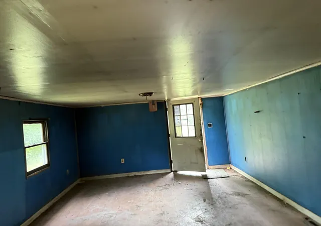 Photo 3 of Sale Pending at 15872 Kentucky 38, Evarts, KY 40828 | MLS# 26018722 | Listing updated on 2026-08-01