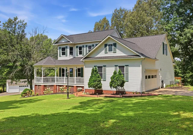 Photo 1 of Single family home for sale at 504 Hay Market Cor Rd, Mayfield, KY 42066 | MLS# 26019204 | Listing updated on 2026-08-06