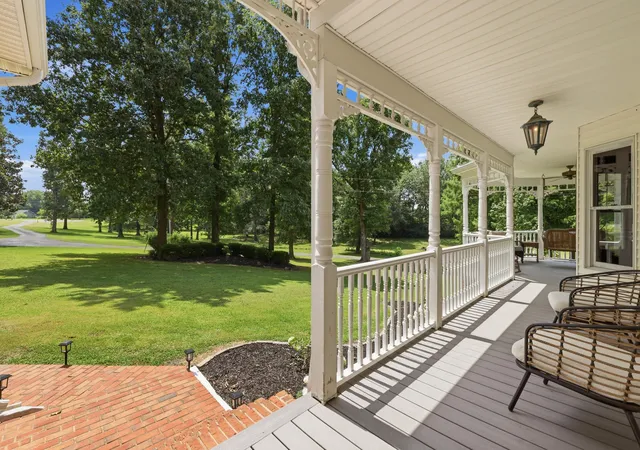 Photo 4 of Sale Pending at 504 Hay Market Cor Rd, Mayfield, KY 42066 | MLS# 26019204 | Listing updated on 2026-10-13