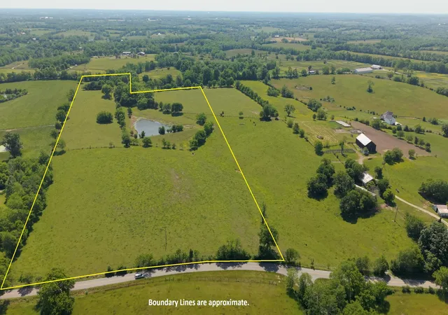 Photo 2 of Land for sale at 6152 Mccowans Fry Rd, Versailles, KY 40383 | MLS# 26019110 | Listing updated on 2026-09-13
