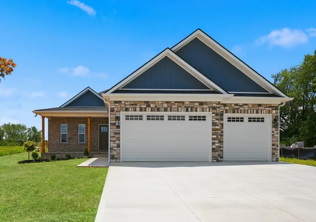 Photo 1 of Single family home for sale at 104 Madison Ave, Nicholasville, KY 40356 | MLS# 26019022 | Listing updated on 2026-07-24