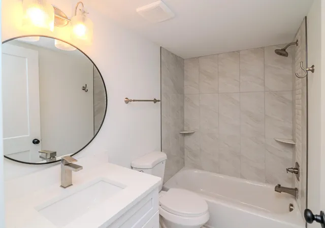 Photo 3 of Single family home for sale at 408 Elm St Hts, Versailles, KY 40383 | MLS# 26021470 | Listing updated on 2026-10-16