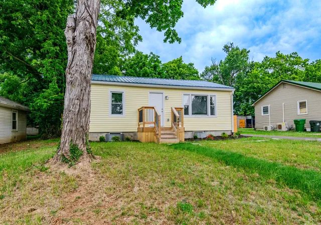 Photo 62 of Single family home for sale at 408 Elm St Hts, Versailles, KY 40383 | MLS# 26021470 | Listing updated on 2026-09-11