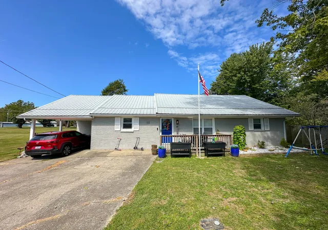 Photo 1 of Single family home for sale at 103 Fletcher Dr, London, KY 40741 | MLS# 26018796 | Listing updated on 2026-07-17