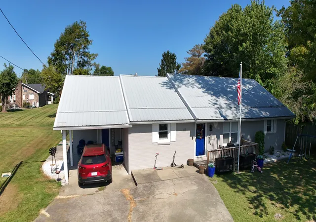 Photo 2 of Single family home for sale at 103 Fletcher Dr, London, KY 40741 | MLS# 26018796 | Listing updated on 2026-07-17