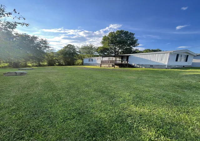 Photo 3 of Single family home for sale at 2573 Kentucky 11, Heidrick, KY 40949 | MLS# 26018801 | Listing updated on 2026-09-30