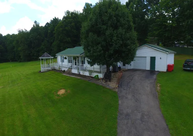 Photo 2 of Single family home for sale at 354 Campbell Rd, Corbin, KY 40701 | MLS# 26019658 | Listing updated on 2026-07-23