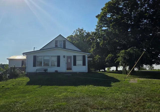 Photo 3 of Sale Pending at 1737 Tea Run Rd, Ewing, KY 41039 | MLS# 26018802 | Listing updated on 2026-08-30