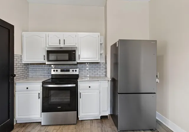 Photo 4 of Single family home for sale at 1011 Queen St, Danville, KY 40422 | MLS# 26019230 | Listing updated on 2026-08-24
