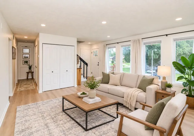 Photo 1 of Single family home for sale at 878 Bordallo Dr, Lexington, KY 40514 | MLS# 26019769 | Listing updated on 2026-09-04