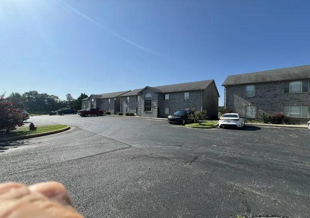 Photo 4 of Sale Pending at 502-632 502 632 Nandino Cir, Berea, KY 40403 | MLS# 26019158 | Listing updated on 2026-08-07