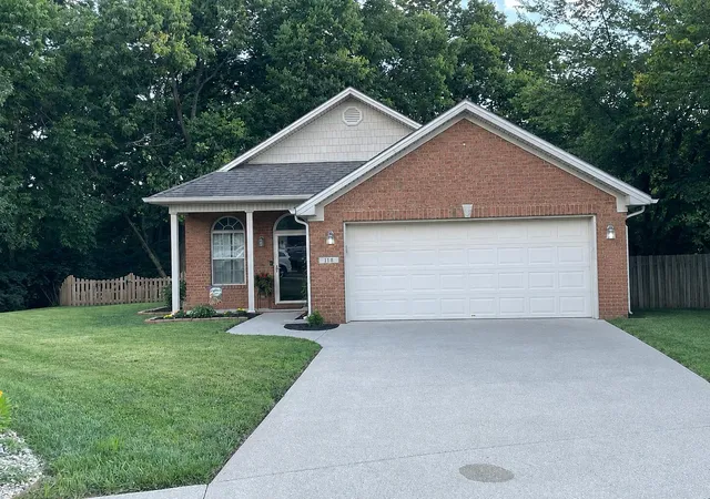 Photo 1 of Single family home for sale at 118 Back Stretch Dr, Georgetown, KY 40324 | MLS# 26018876 | Listing updated on 2026-07-29