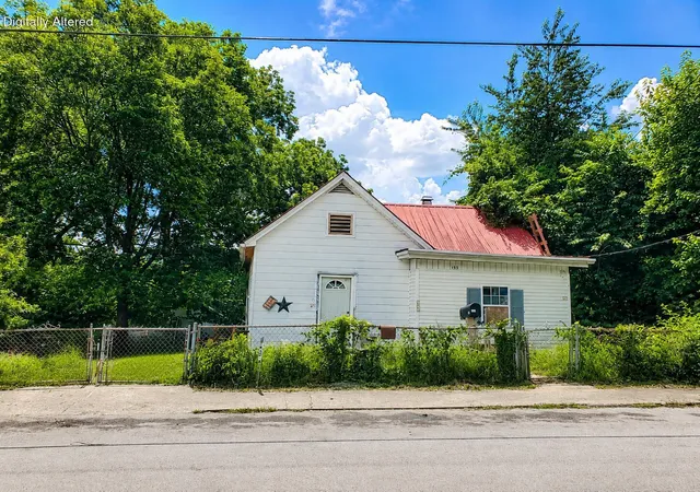 Photo 1 of Single family home for sale at 153 Cotter Ave, Somerset, KY 42501 | MLS# 26018932 | Listing updated on 2026-09-27