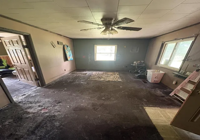 Photo 3 of Single family home for sale at 403 Woodland Dr, Cadiz, KY 42211 | MLS# 26018921 | Listing updated on 2026-08-27