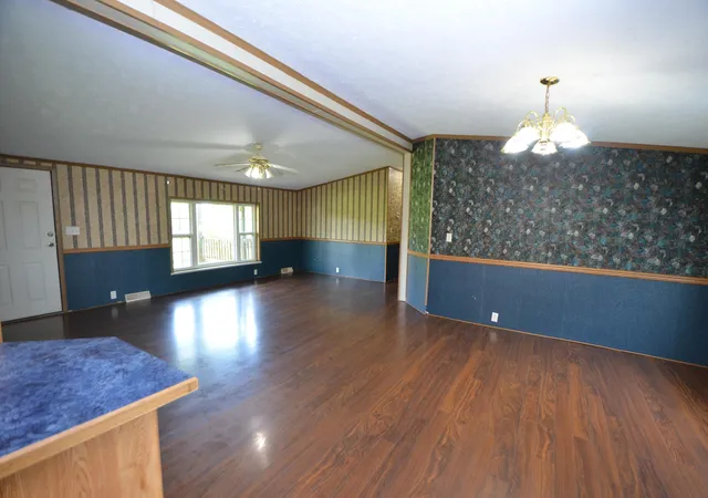 Photo 4 of Sale Pending at 130 Manns Rd, Harrodsburg, KY 40330 | MLS# 26018913 | Listing updated on 2026-07-25