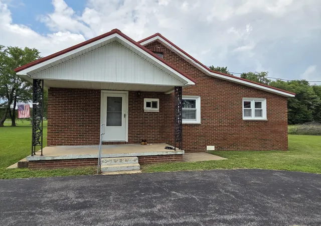 Photo 3 of Single family home for sale at 9920 State Route 1241, Boaz, KY 42027 | MLS# 26019505 | Listing updated on 2026-07-22