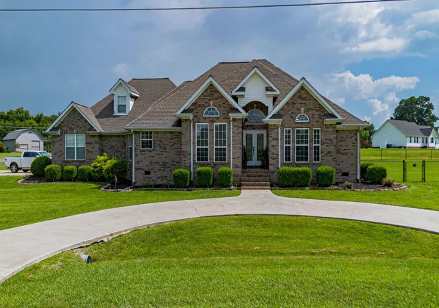 Photo 1 of Single family home for sale at 173 Elwood Gordon Dr, Benton, KY 42025 | MLS# 26019042 | Listing updated on 2026-07-18