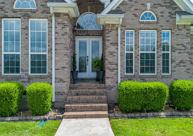 Photo 3 of Single family home for sale at 173 Elwood Gordon Dr, Benton, KY 42025 | MLS# 26019042 | Listing updated on 2026-07-18